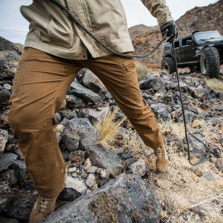 Apex Hose khaki