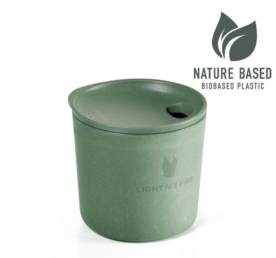 Becher mit Deckel klein green