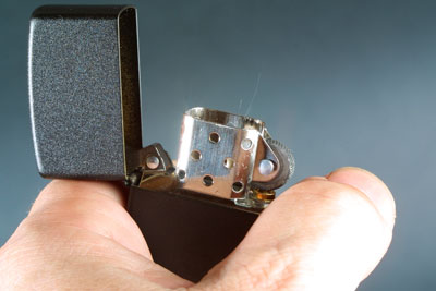 Zippo Benzinfeuerzeug Chrom gebürstet