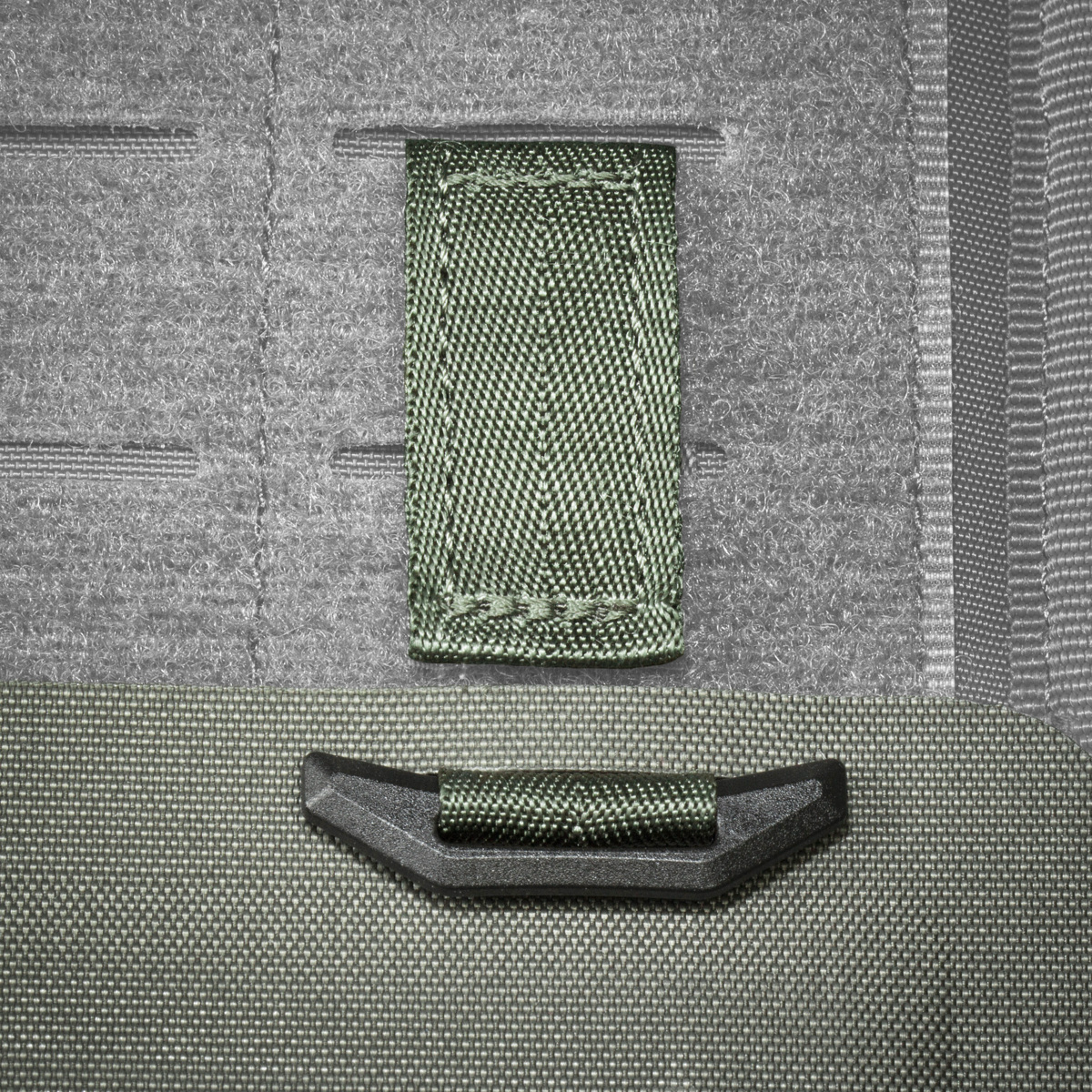 TT Pouch A4 WR steingrau-olive