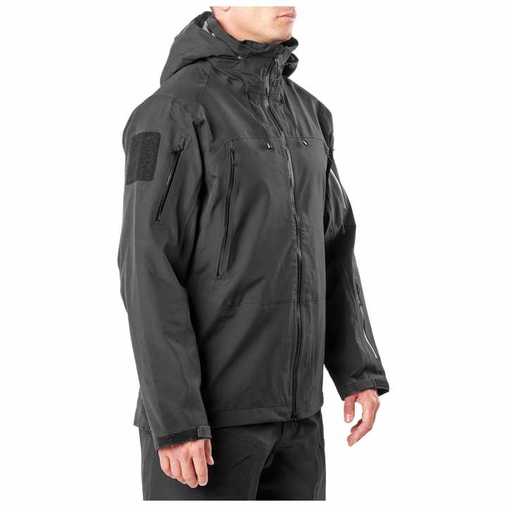 XPRT Waterproof Jacke schwarz